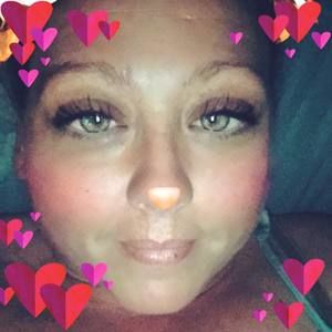 Meet your Posher, Deedra